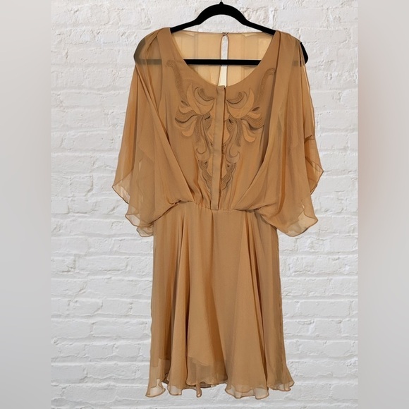 Haute Hippie NWT Silk Dress XS – Flutter Sleeves - Picture 2 of 9
